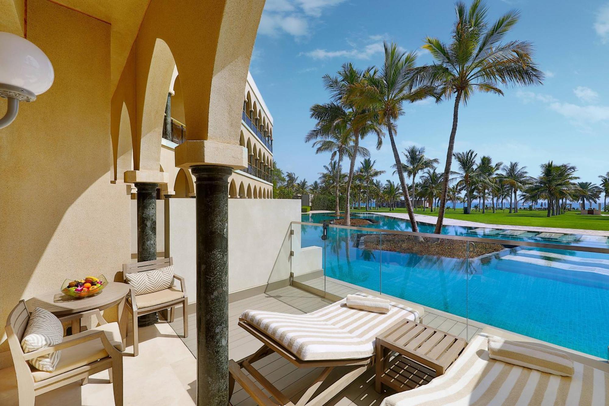 Al Bustan Palace, A Ritz-Carlton Hotel Maszkat Kültér fotó The Oberoi Dubai
